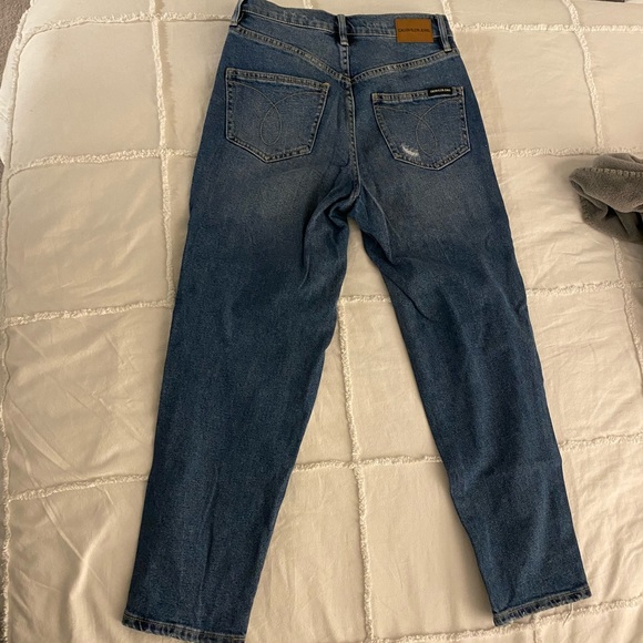 Calvin Klein Jeans - Picture 2 of 2